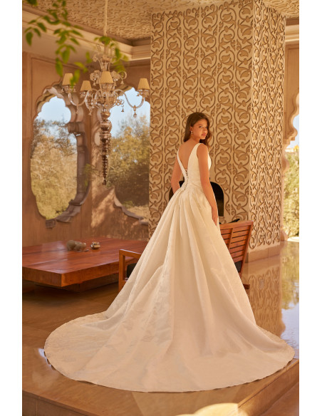 Stephanie | Maison Gabrielle